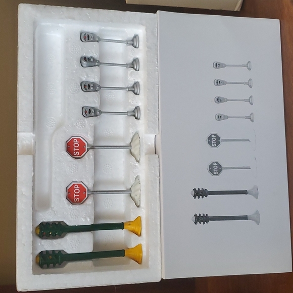 Dept 56 Utilities - Picture 3 of 3